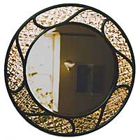 round mirror